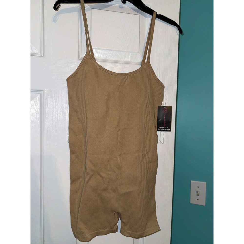 No Boundaries Seamlessā Ribbed Romper Hot Cocoa Brown Medium NB24100137129